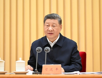 习近平出席全国卫生与健康大会并发表重要讲...